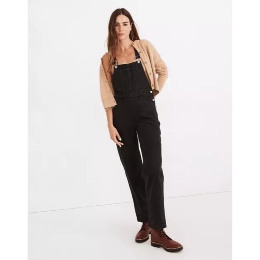 Madewell Straight-Leg Overalls in Lunar Wash